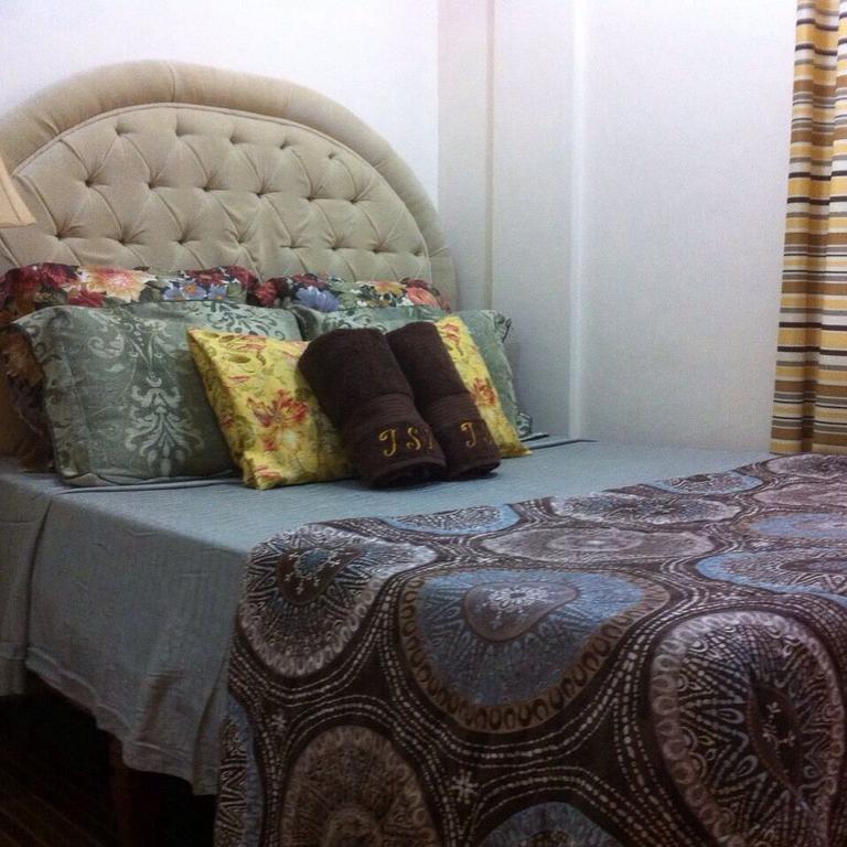 The Saint Joseph Residential Suites Lucena Cameră foto